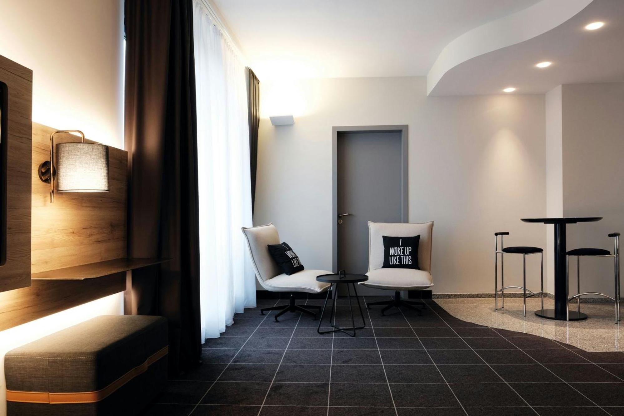 Four Ratingen Dusseldorf Airport Hotel Luaran gambar